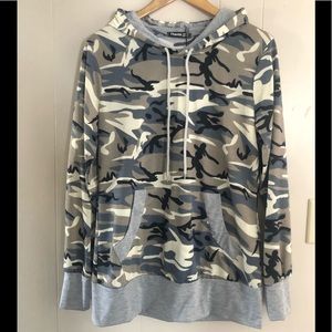 💚camouflage hoodie shirt 💚